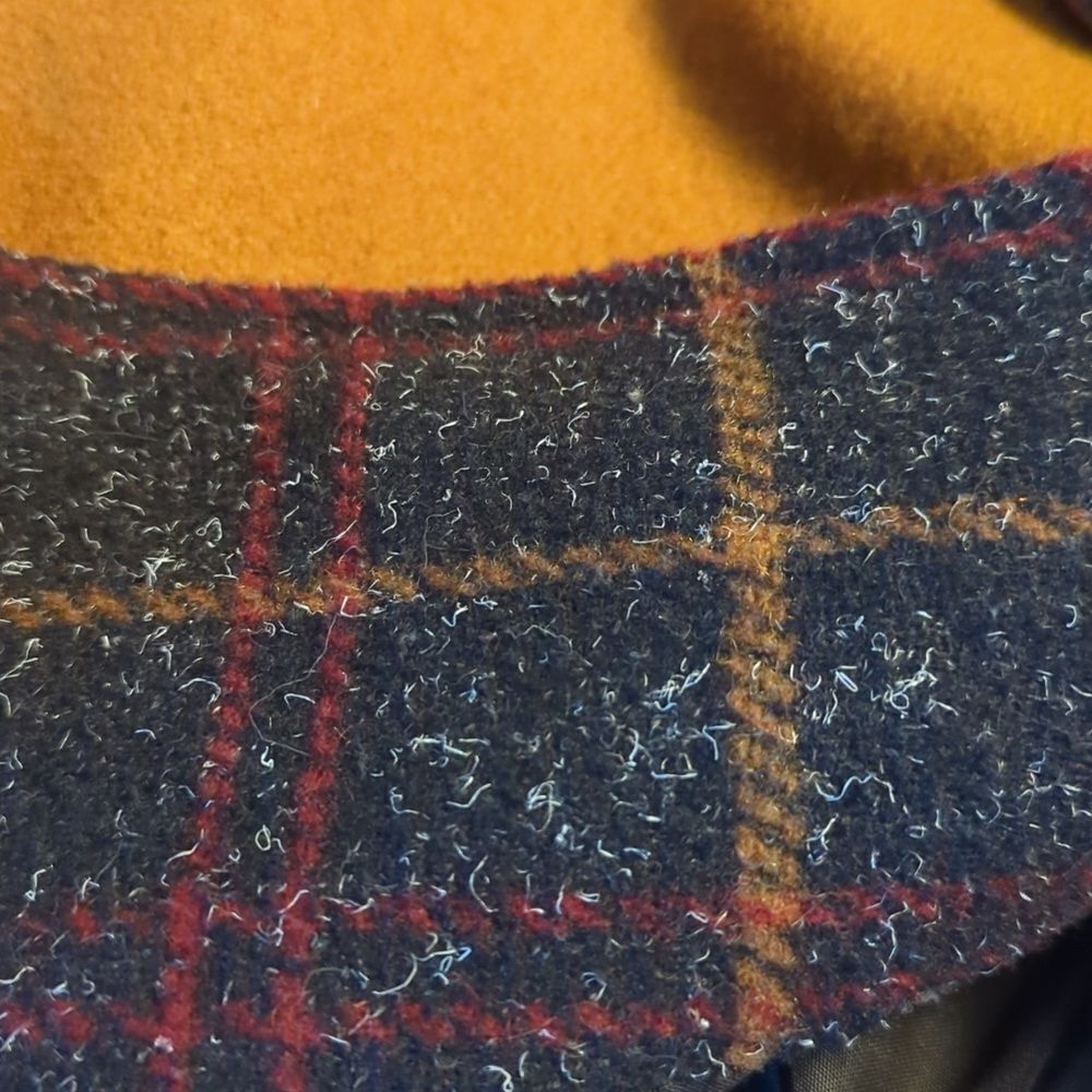 Vintage Jonathan Stevens camel color and black plaid‎ wool coat - Picture 7 of 7